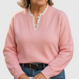 Caroline | Elegant Topp med Spetsdetaljer