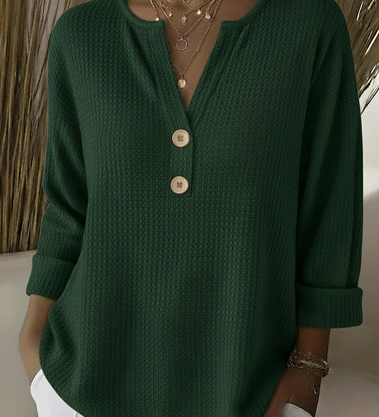 Lucia | Henley T-shirt med Prägling och Knappar