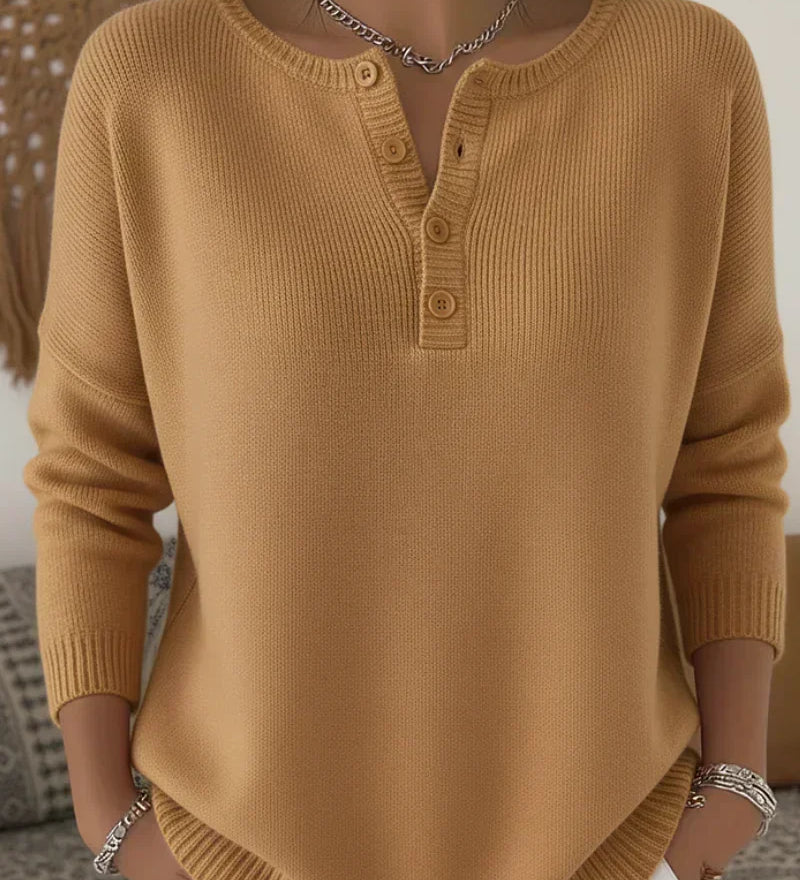 Eleonora | Tröja i Stickad med Henley-knappar