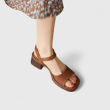 Saga | Stiliga sandaler