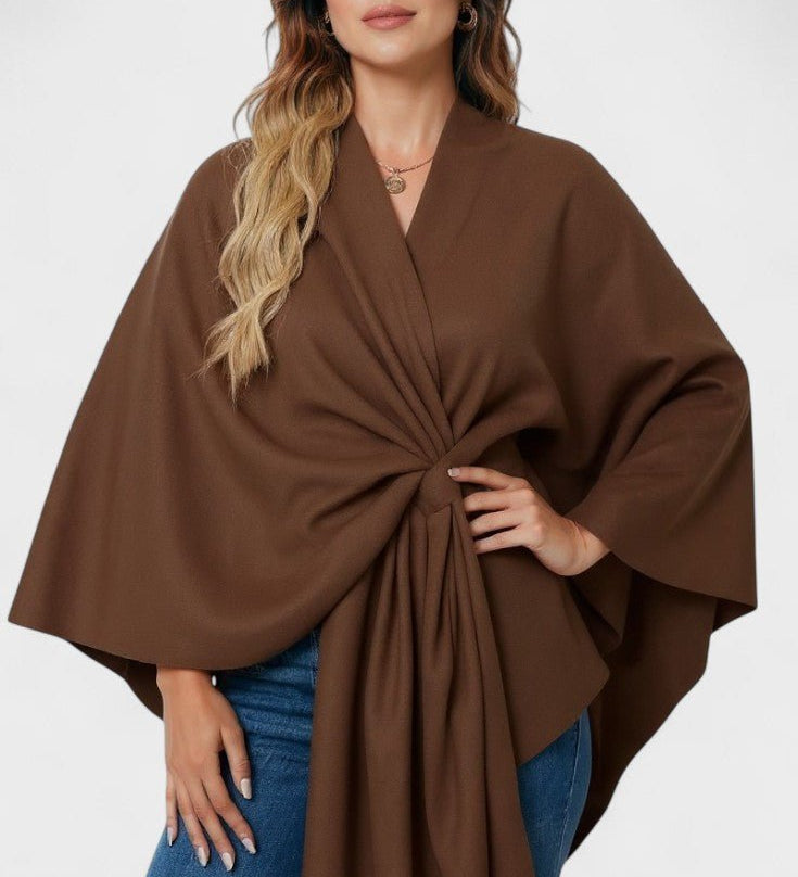 Yvette | Elegant Draperad Poncho