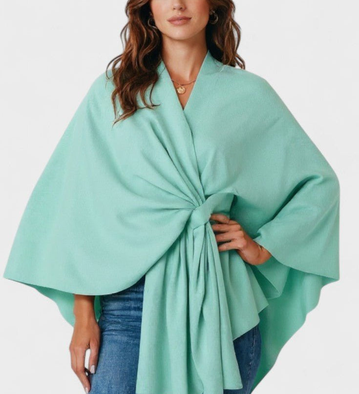 Yvette | Elegant Draperad Poncho